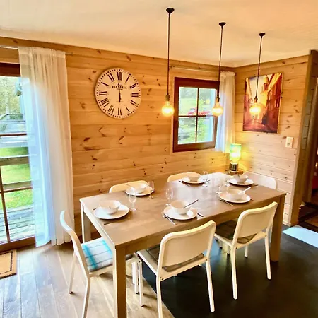 A L Orée Du Bois Chalet